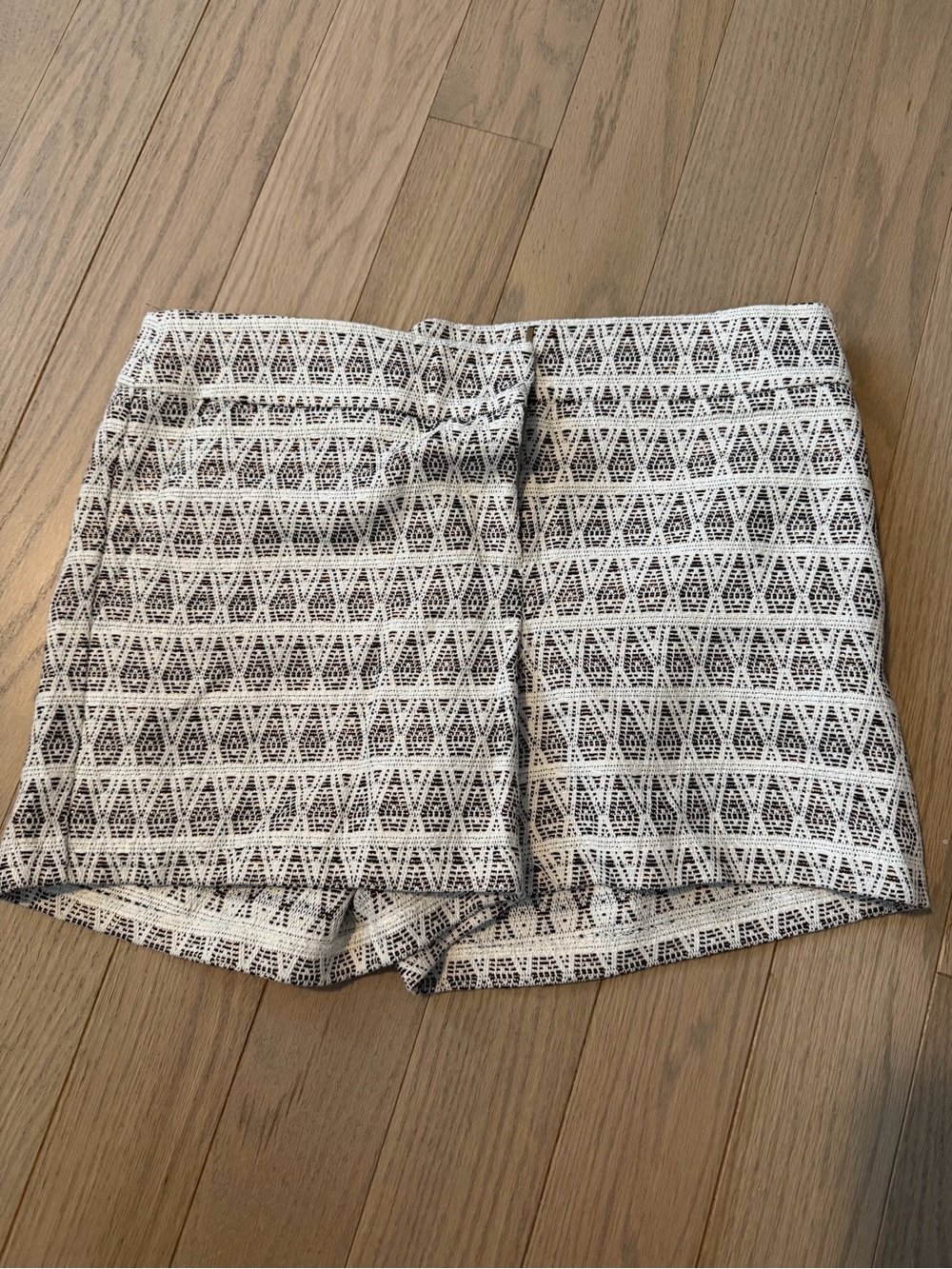 LOFT High-Rise Patterned Shorts